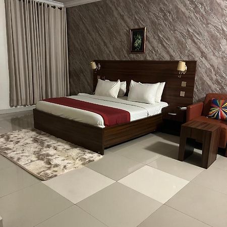 Posh Hotel And Suites Victoria Island Lagos Exteriör bild