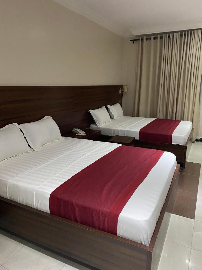 Posh Hotel And Suites Victoria Island Lagos Exteriör bild